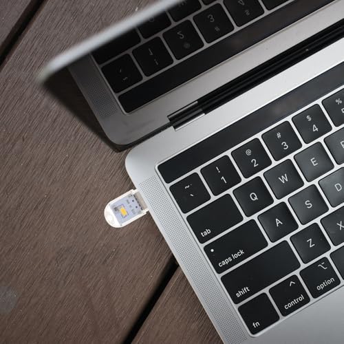 MUELODSIC Luce Notturna USB Portatile 8 Pezzi Lampada a Basso Consumo per Illuminazione Ambientale in Casa Auto e Ufficio Alimentazione USB Compatibile Power Bank e Laptop - Prova pratica